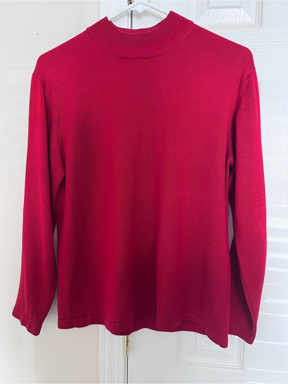 Cullen red long sleeve sweater 100 percent silk size large